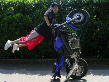 Le wheelie captain américa