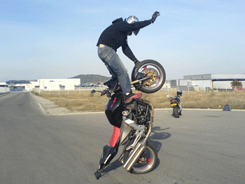 Le wheelie clock tower
