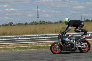 Figure de stunt: frog
